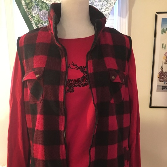 Chaps Fleece Vest - Picture 2 of 3